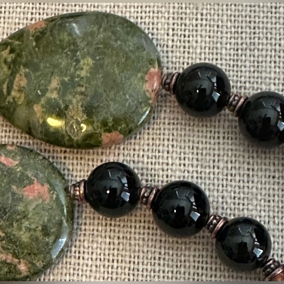 22 inch Unakite bead necklace NWOT - Picture 5 of 11